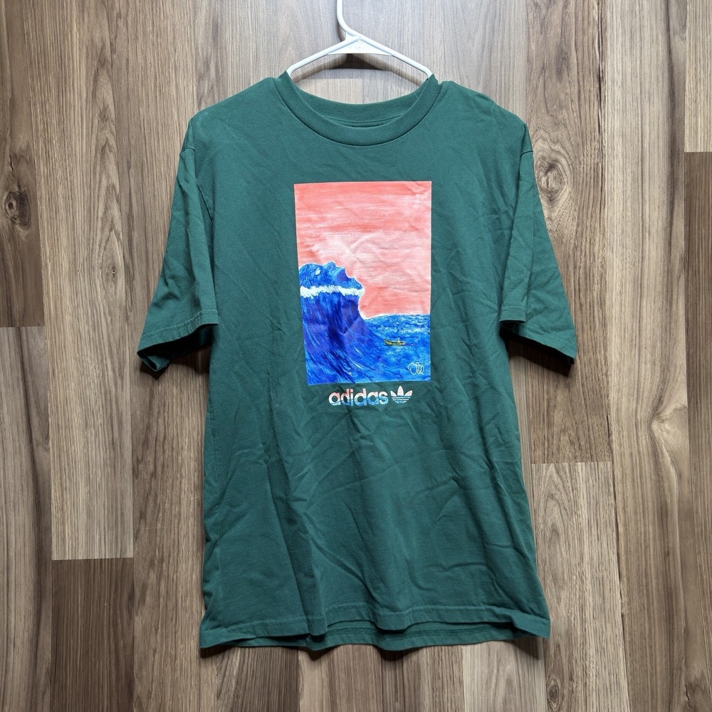 Adidas Men's T-shirt Green Ocean Wave Design Medium